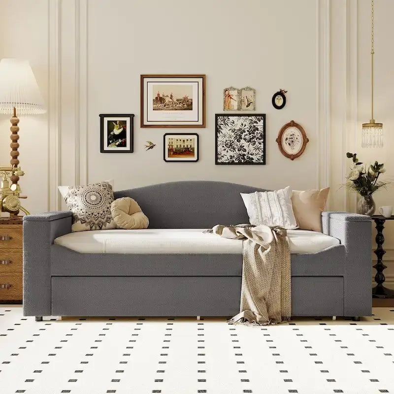 Daybed in pile di orsetto singolo con braccioli portaoggetti e rotelle estraibili