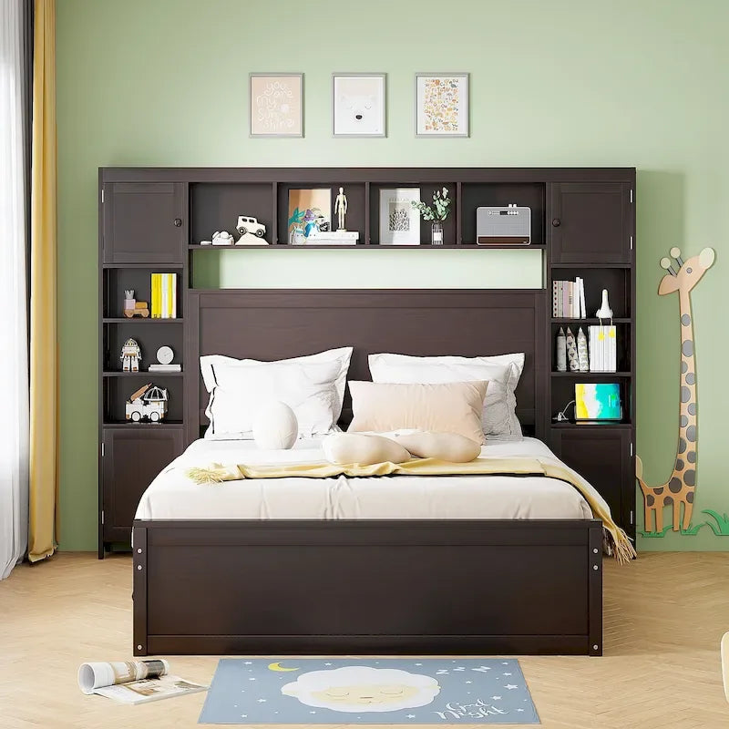 Letto matrimoniale in legno con mobile contenitore integrato