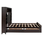 Letto matrimoniale in legno con mobile contenitore integrato