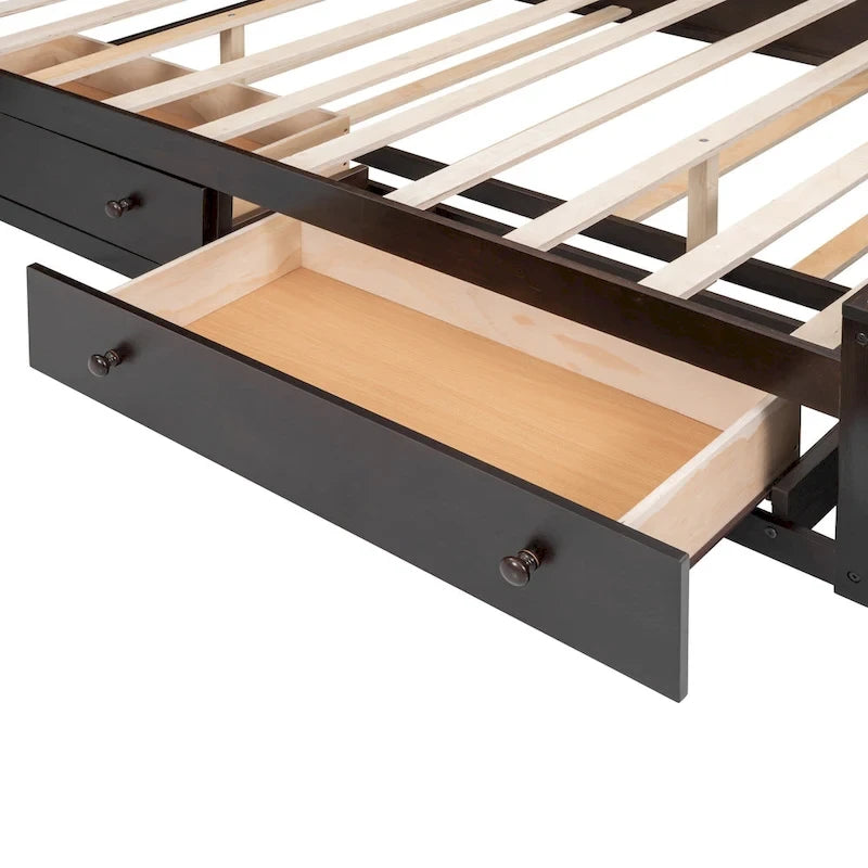 Letto matrimoniale in legno con mobile contenitore integrato