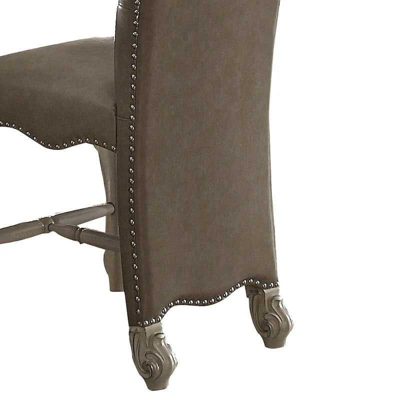 Sedia da bancone in legno rivestita in similpelle con borchie, grigio e bianco, set da due