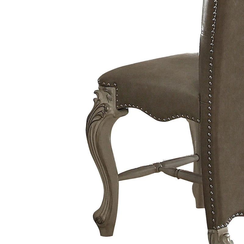 Sedia da bancone in legno rivestita in similpelle con borchie, grigio e bianco, set da due